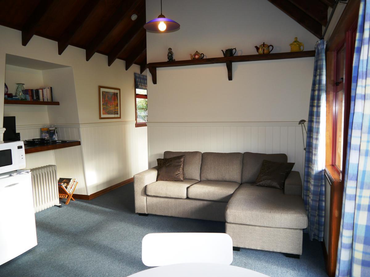 Country Lodge Kinloch Taupo Exterior photo